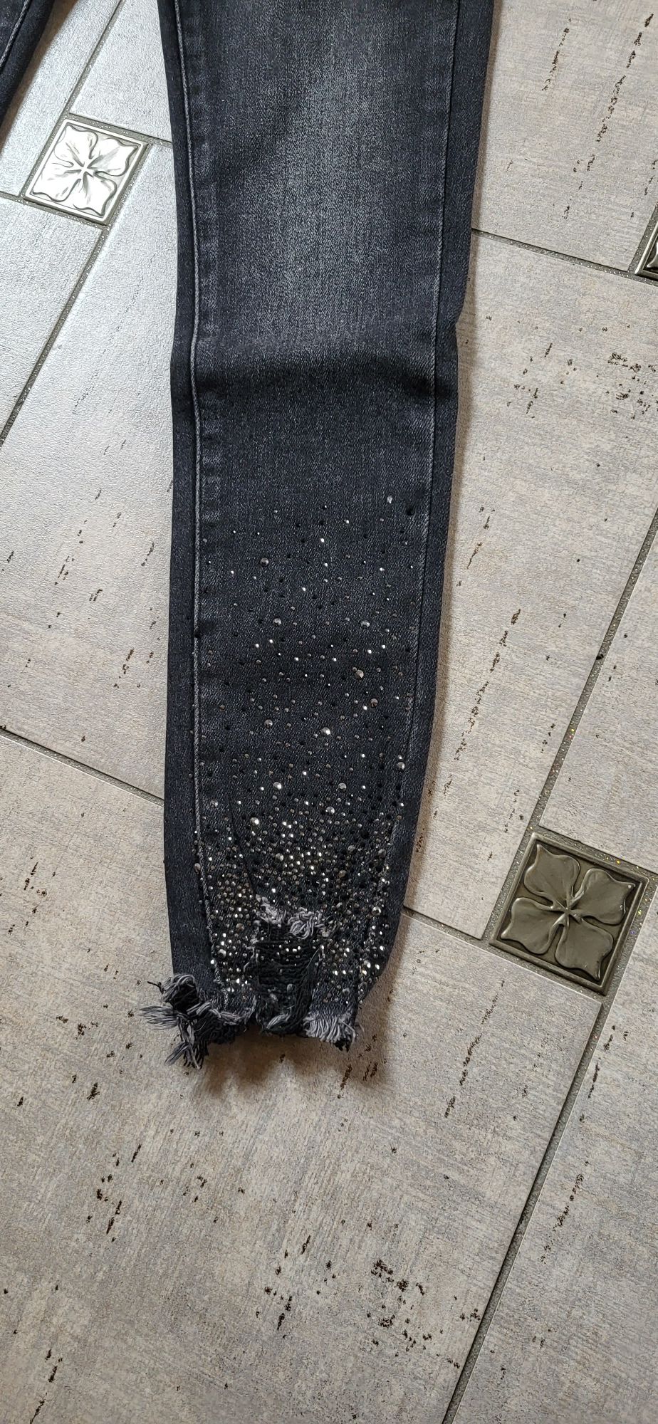 Msara spodnie jeansy czarne szeroki pas cyrkonie wysoki stan S