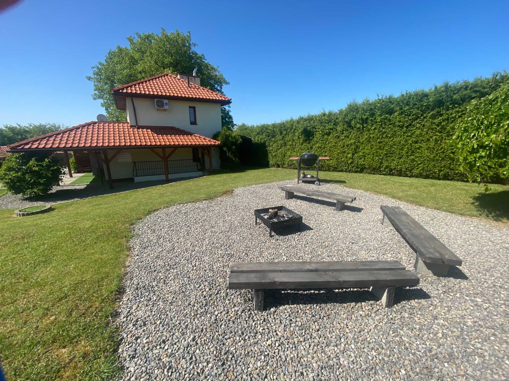 Domek z jacuzzi, sauną i grotą solną na wyłączność.