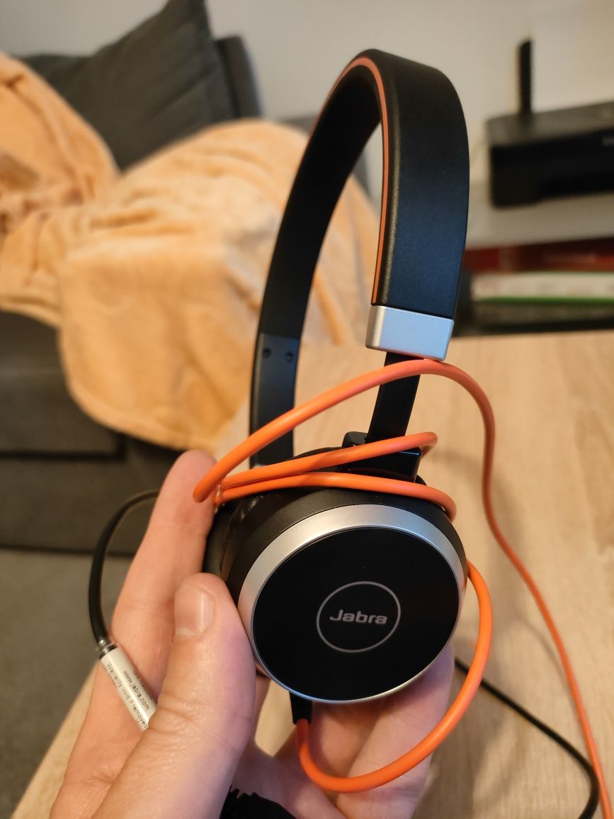 Nowe słuchawki Jabra Evolve 40