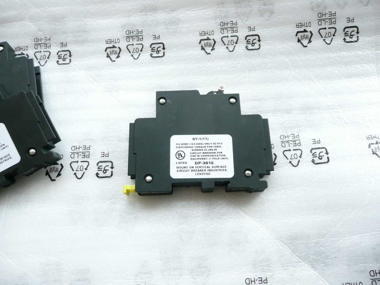 rozłącznik nadprądowy DC 20A 80V PV
