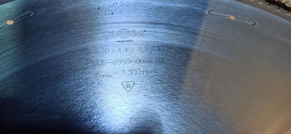 Piła tarczową globus do Aluminium 550x30x4, 4 /3, 2/160Z