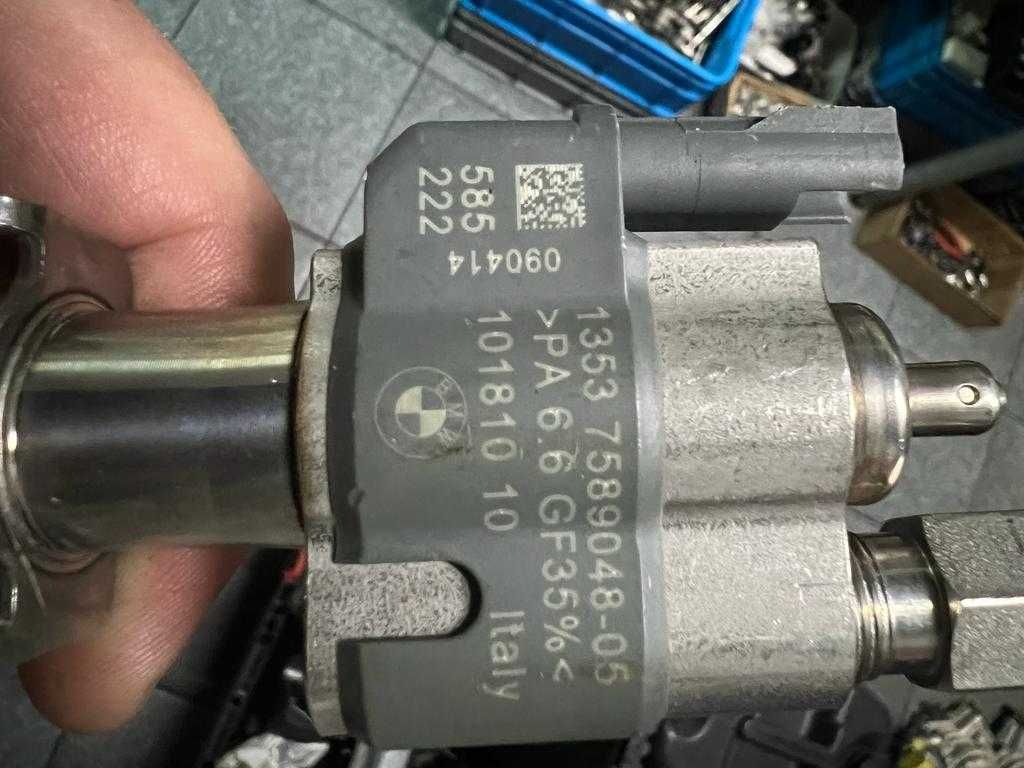 4x wtrysk VDO 135.37589.048 135.375.65.137 N43 N53 BMW benzyna