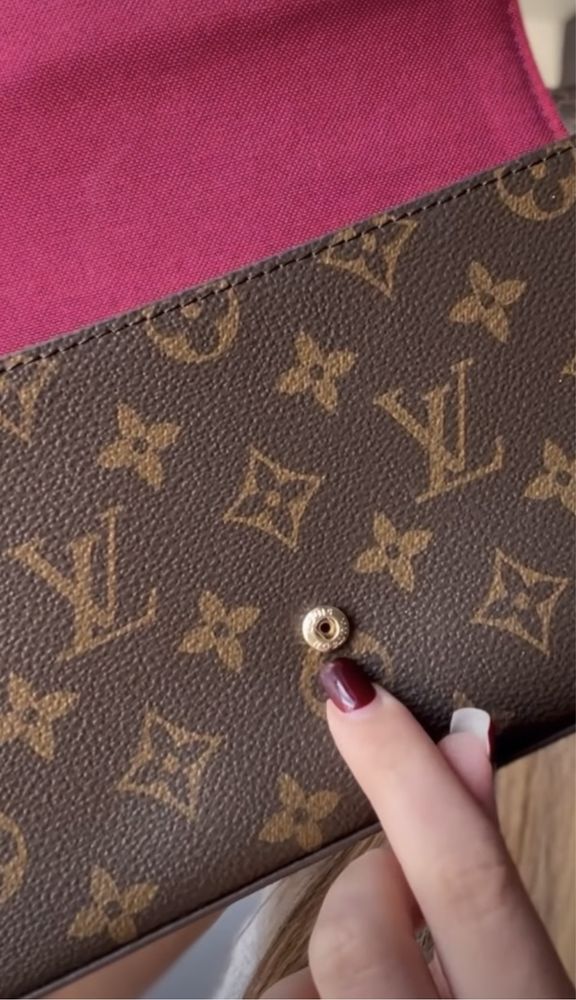 Carteira Louis Vuitton