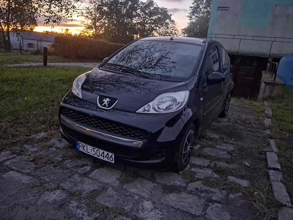 Sprzedam samochód osobowy