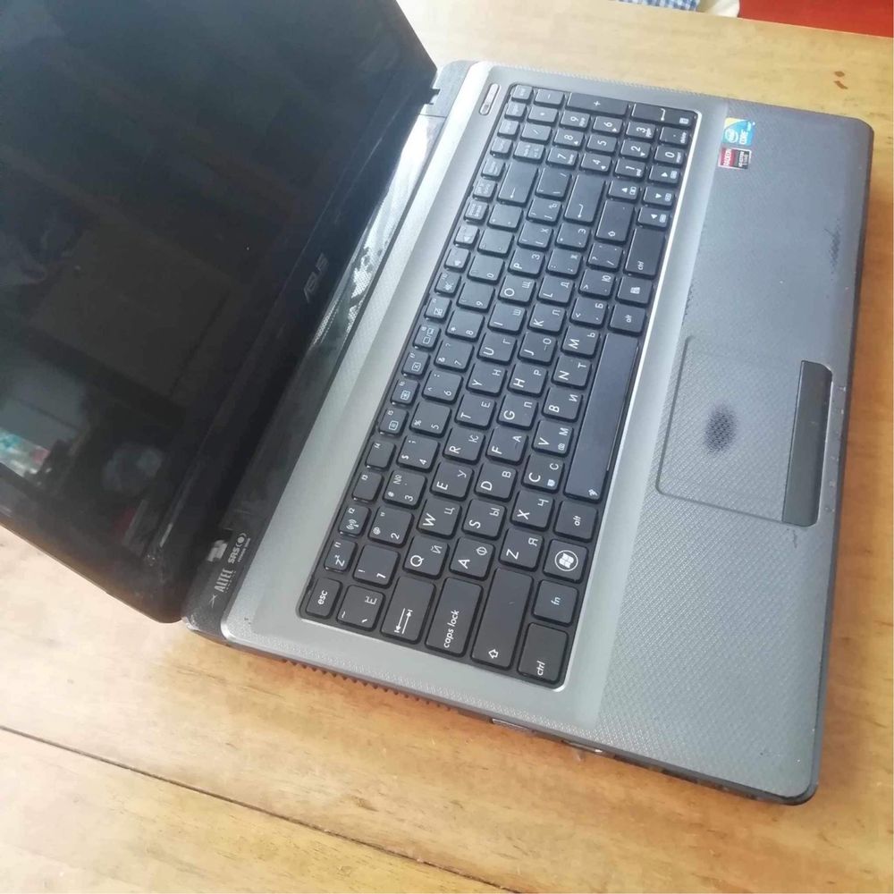 Ноутбук ASUS A52