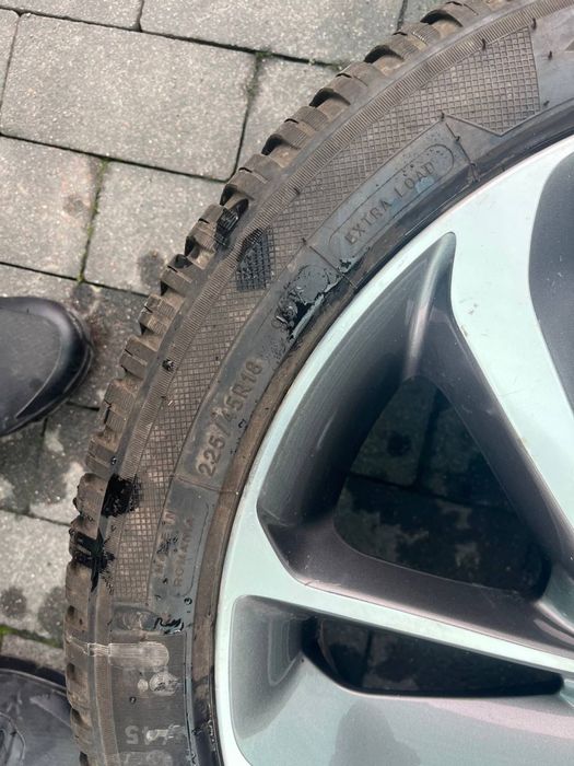 Комплект коліс диски Kia Niro 2017-2021 225/45/r18 В НАЯВНОСТІ