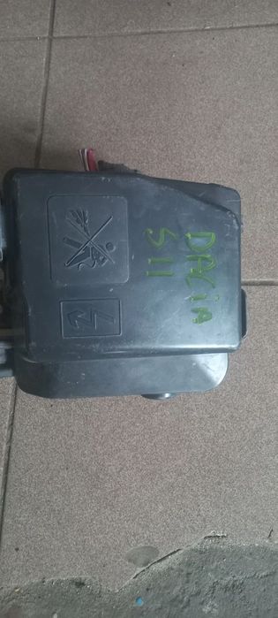 Kompl. skrzynka bezpieczników Dacia Sandero II poznan