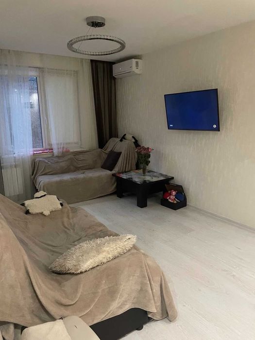 59000 пр.ГАГАРИНА 45а Продам Укомплектованную 3 комн кварт,3 этаж!AS