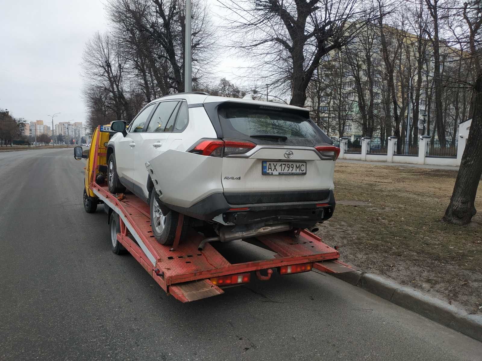 Эвакуатор по городу и области