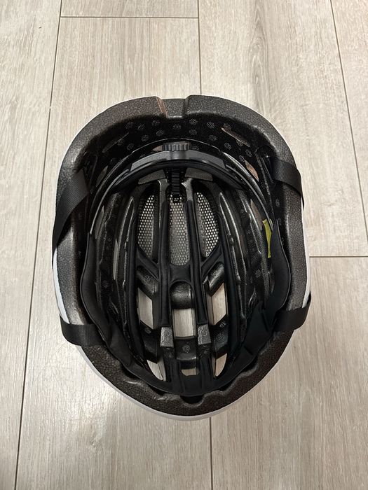 Kask rowerowy M/L nowy