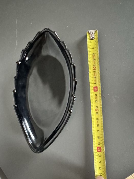 Salaterka Liść szkło hialitowe Czarne szklo