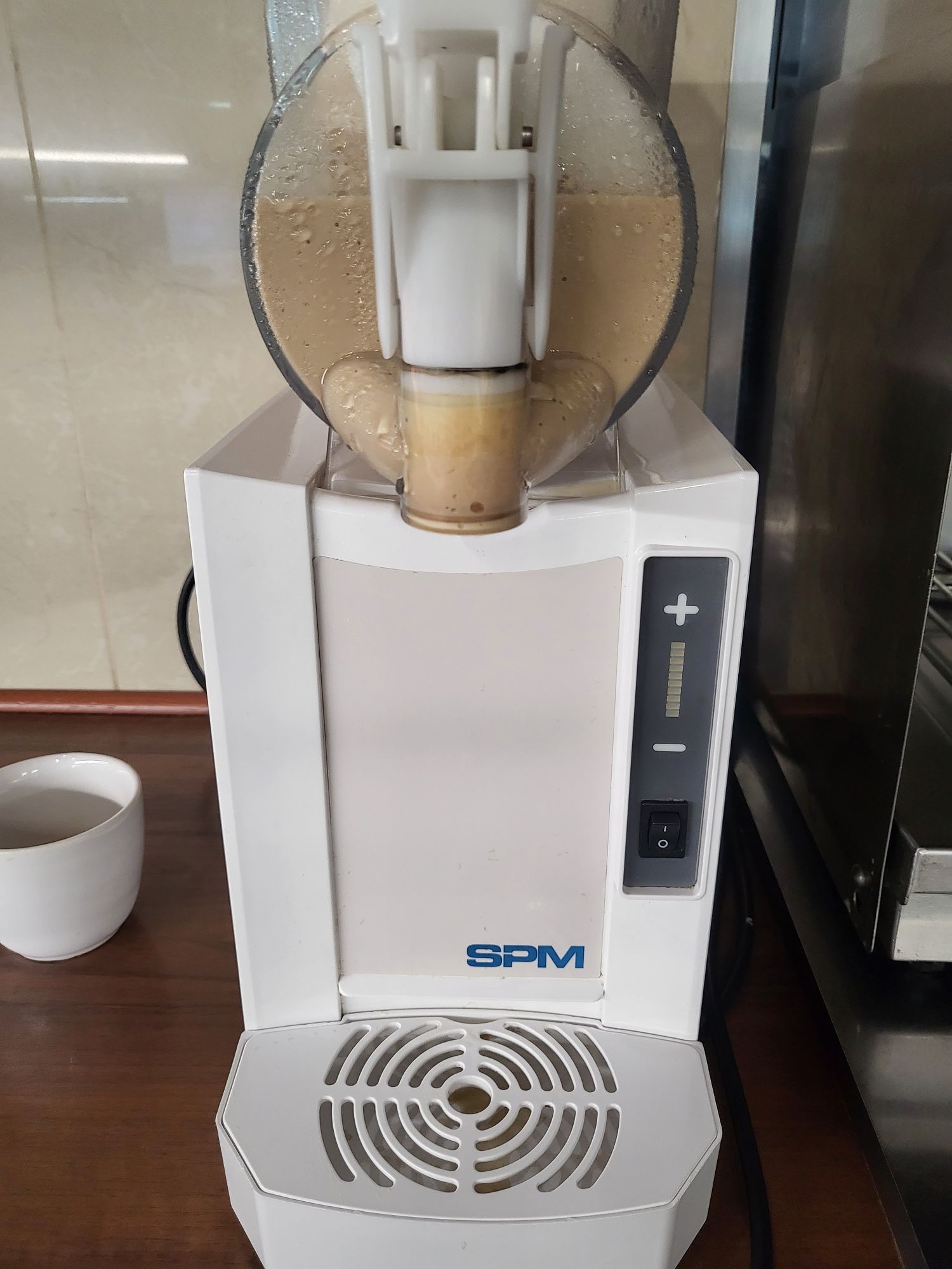 Maszyna do kawy mrożonej Granita NiNa 1