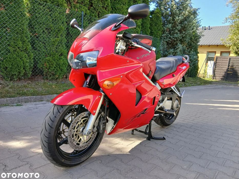 Honda VFR 800 Bezwypadkowy z Niemiec Tylko 21852km jak Nowy