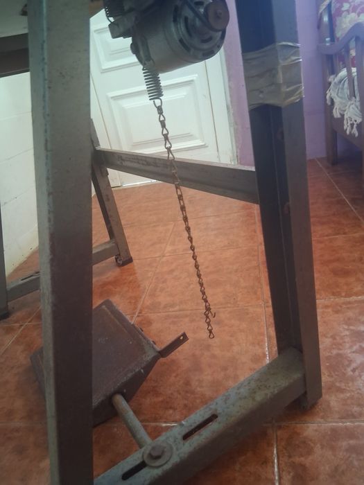 Maquina de costura antiga PFAFF
