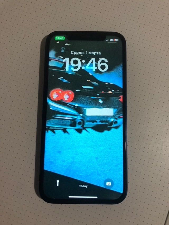 iPhone 12 64 гигабайта