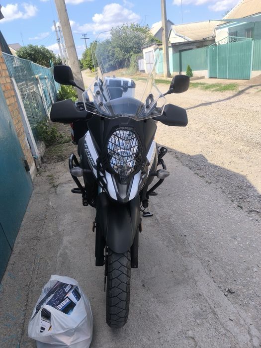 Suzuki  V  Strom