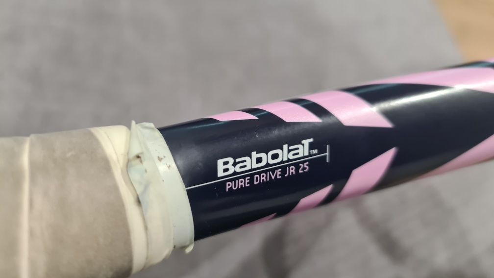 Тенісна ракетка babolat 25 карбон