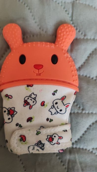 Gryzaki silikonowe grzechotki