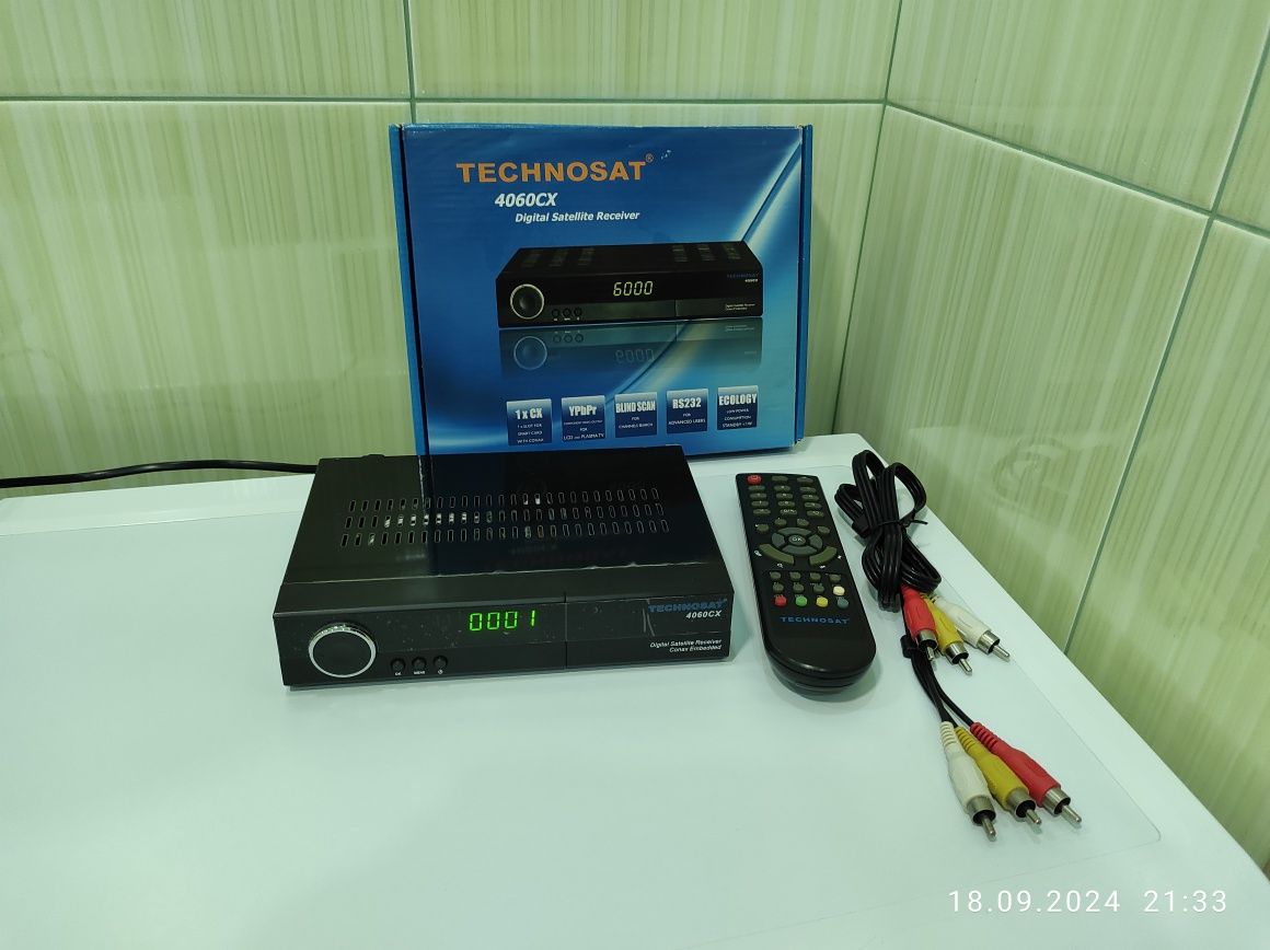 Супутниковий ресивер Technosat 4060CX