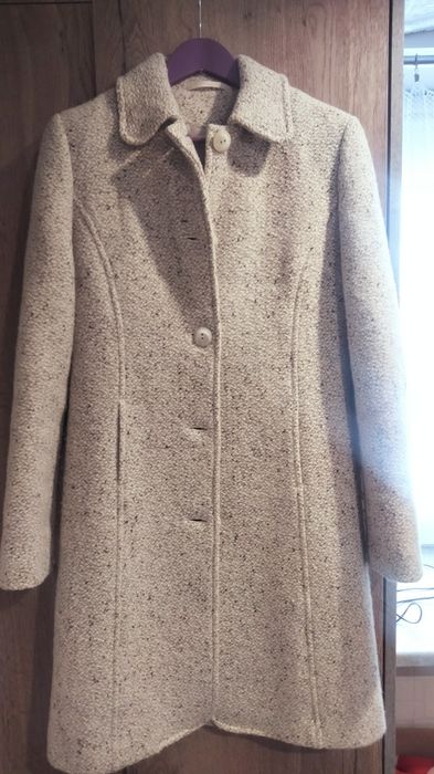 Płaszcz damski kremowy