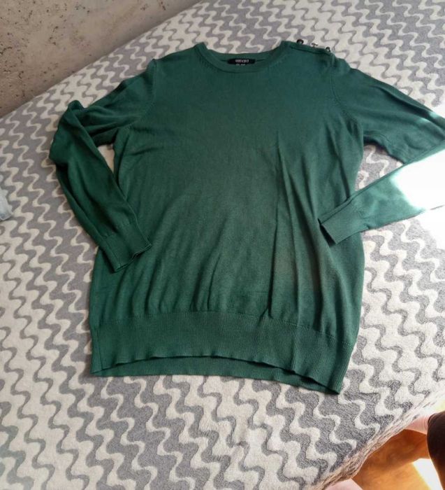 Sweterki rozmiar M/L