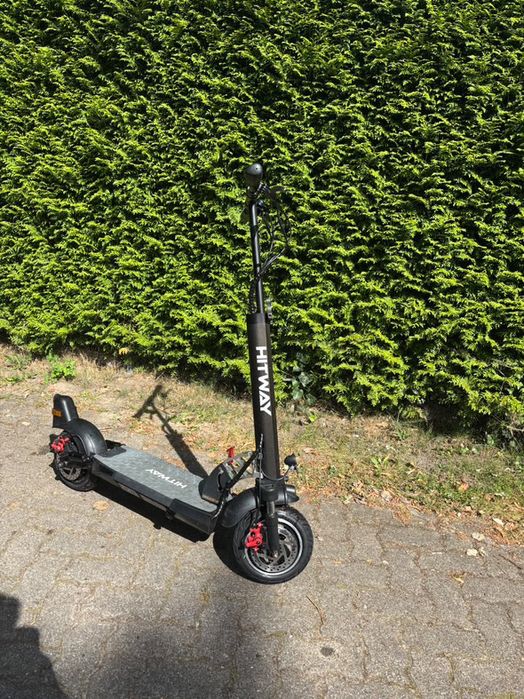 Продам електросамокат HITWAY H5