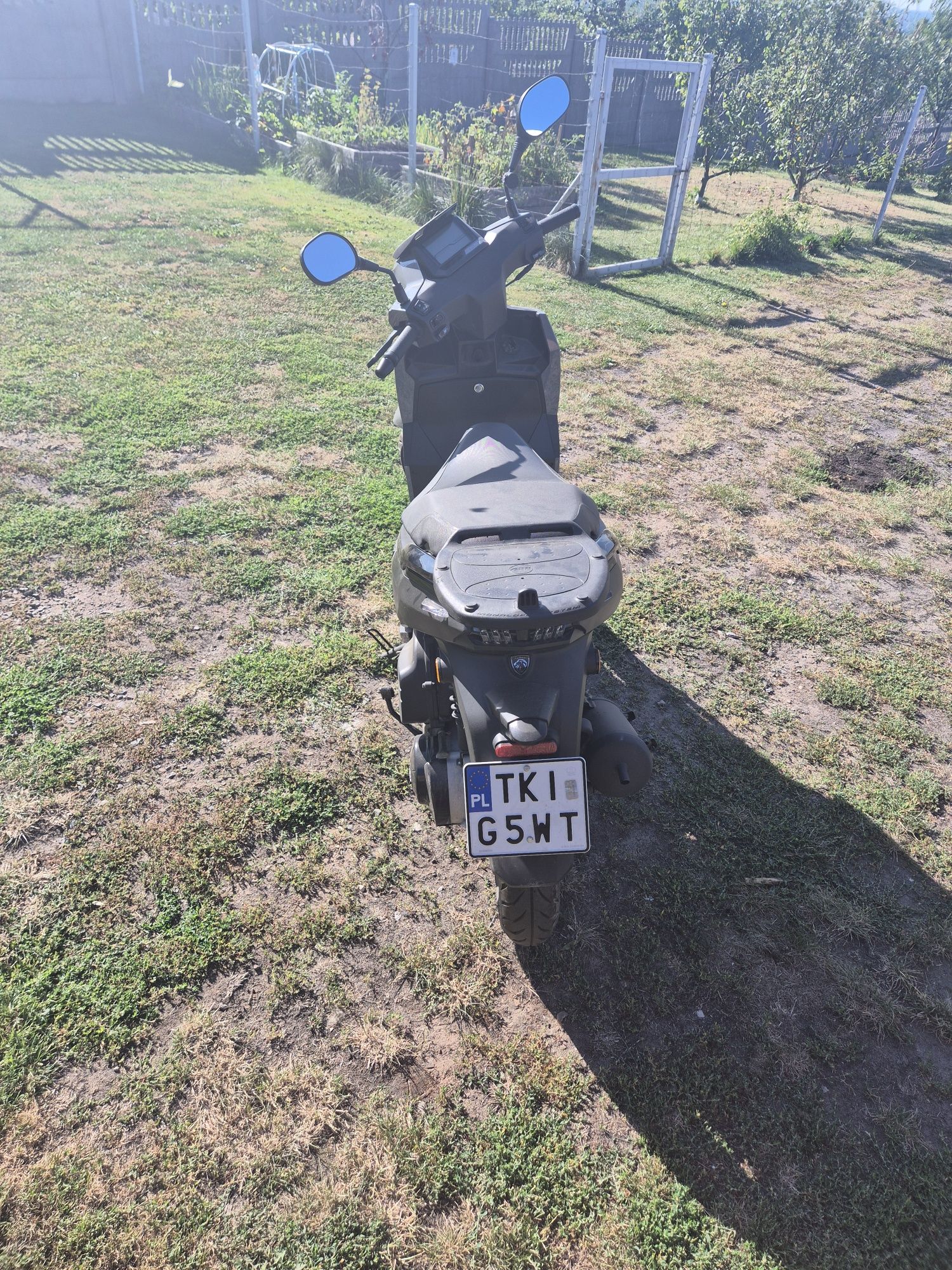 Peugeot tweet gt 125 abs leży 24r