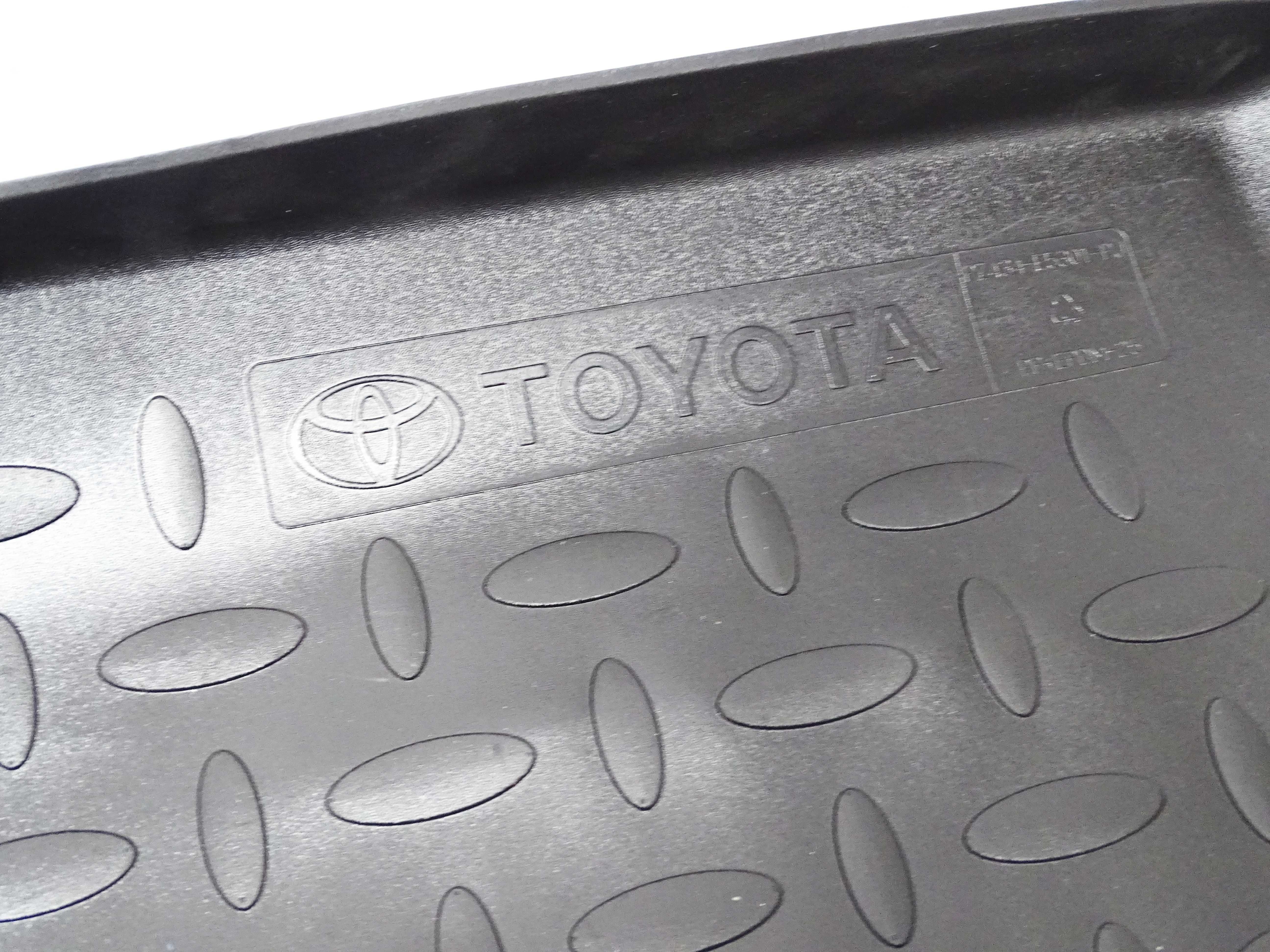 Wykładzina mata bagażnika plastikowa OE Toyota Auris, AURIS Hybrid