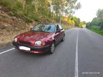 Toyota Corolla 2000D 5 lugares