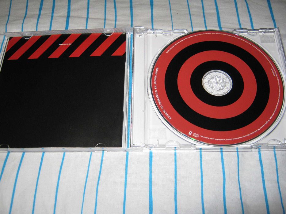 U2 - How To Dismantle An Atomic Bomb CD