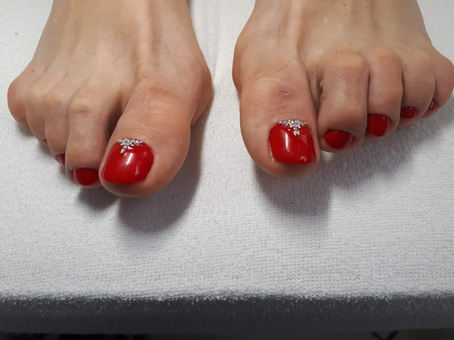 Pedicure, Kosmetyczka,  paznokcie, hybrydy,żele,henna, laminacja