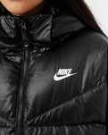 Женский пуховик Nike р.S/M