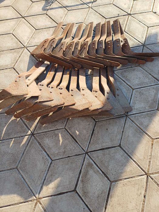 Бритви на культиватор крн