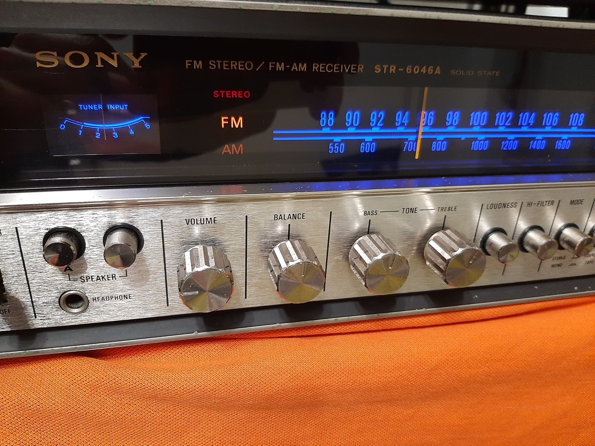 SONY STR 6046A stereo receiver