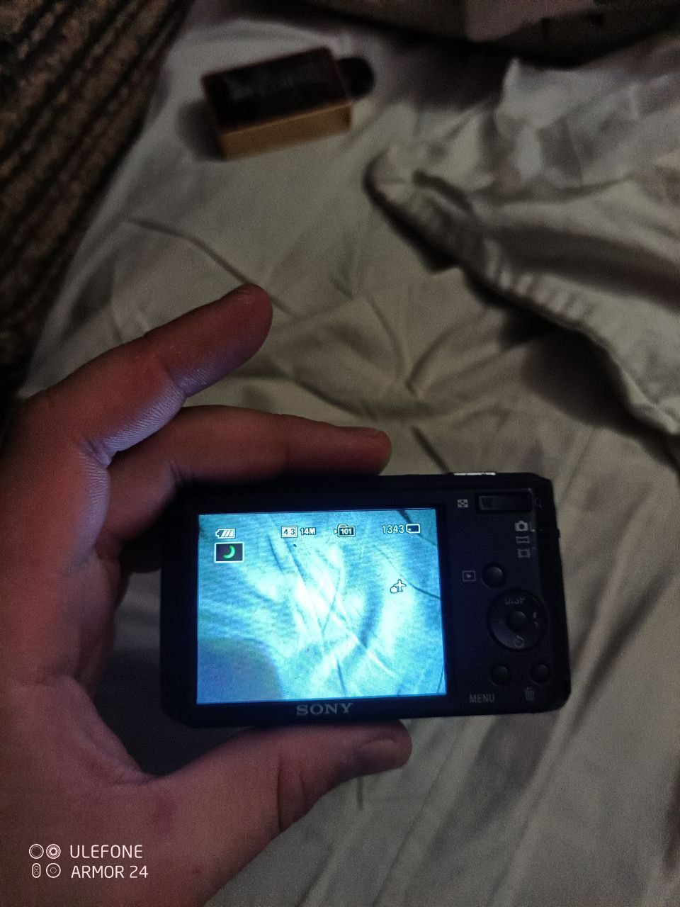 Фотокамера  Sony Cyber-Shot DSC-W520 Black Торг