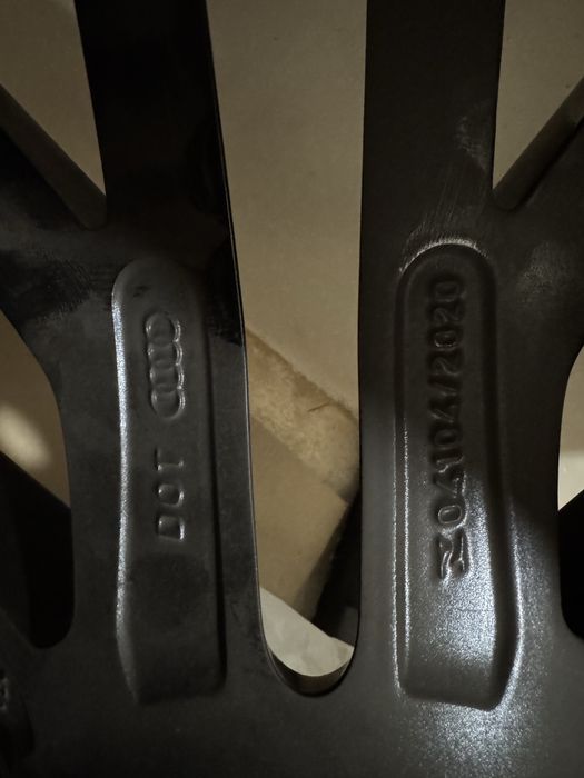 Диск ауді q7, q8, rs r22