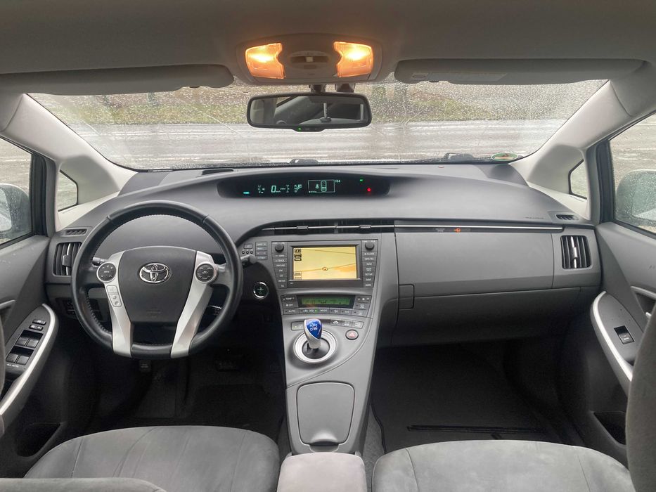 ToyotaPrius2009 1.8b 99km  Sprowadzona Opłacona Oryginał Serwis ASO DE