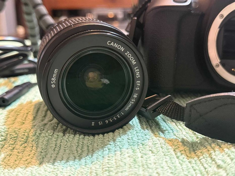 Canon EOS 2000D – Kit Completo, Como Novo!