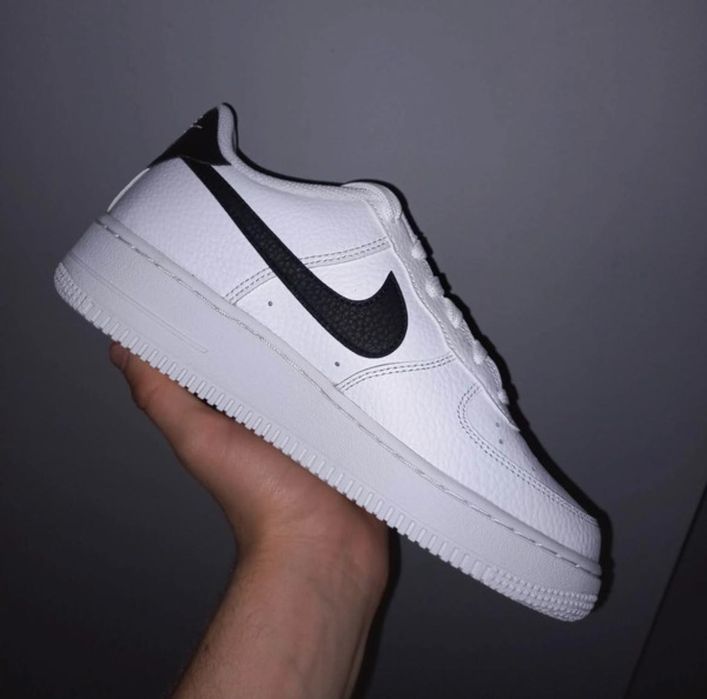 Bialo czarne air force 1 nike buty skorzane sportowe nike