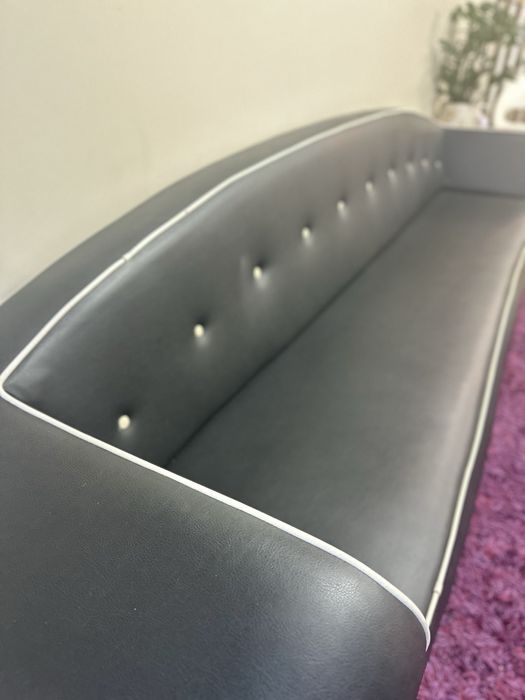 Sofa pele preta como novo