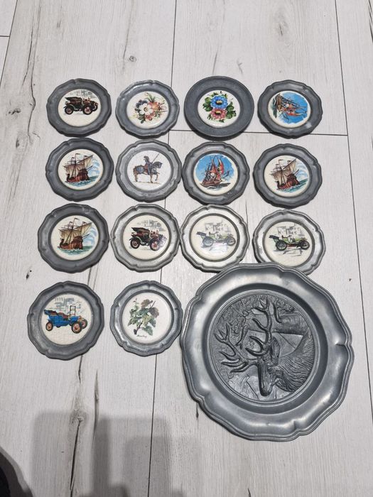 Talerzy ozdobny cynowy 15sztuk antyk