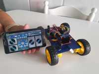 Carro Robot Arduino Educacional programado controlado por Bluetooth .