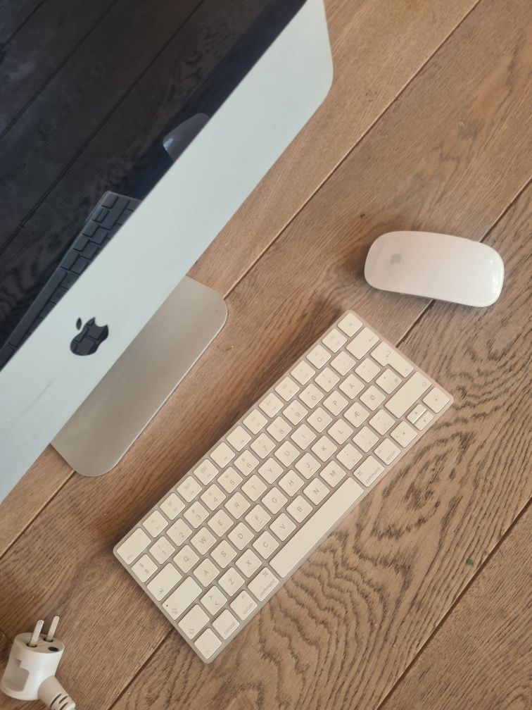 komputer stacjonarny iMac 24 apple