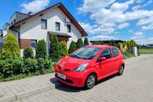 Toyota Aygo 5 drzwiowa, klimatyzacja, bezwypadkowy, perfekcyjny stan