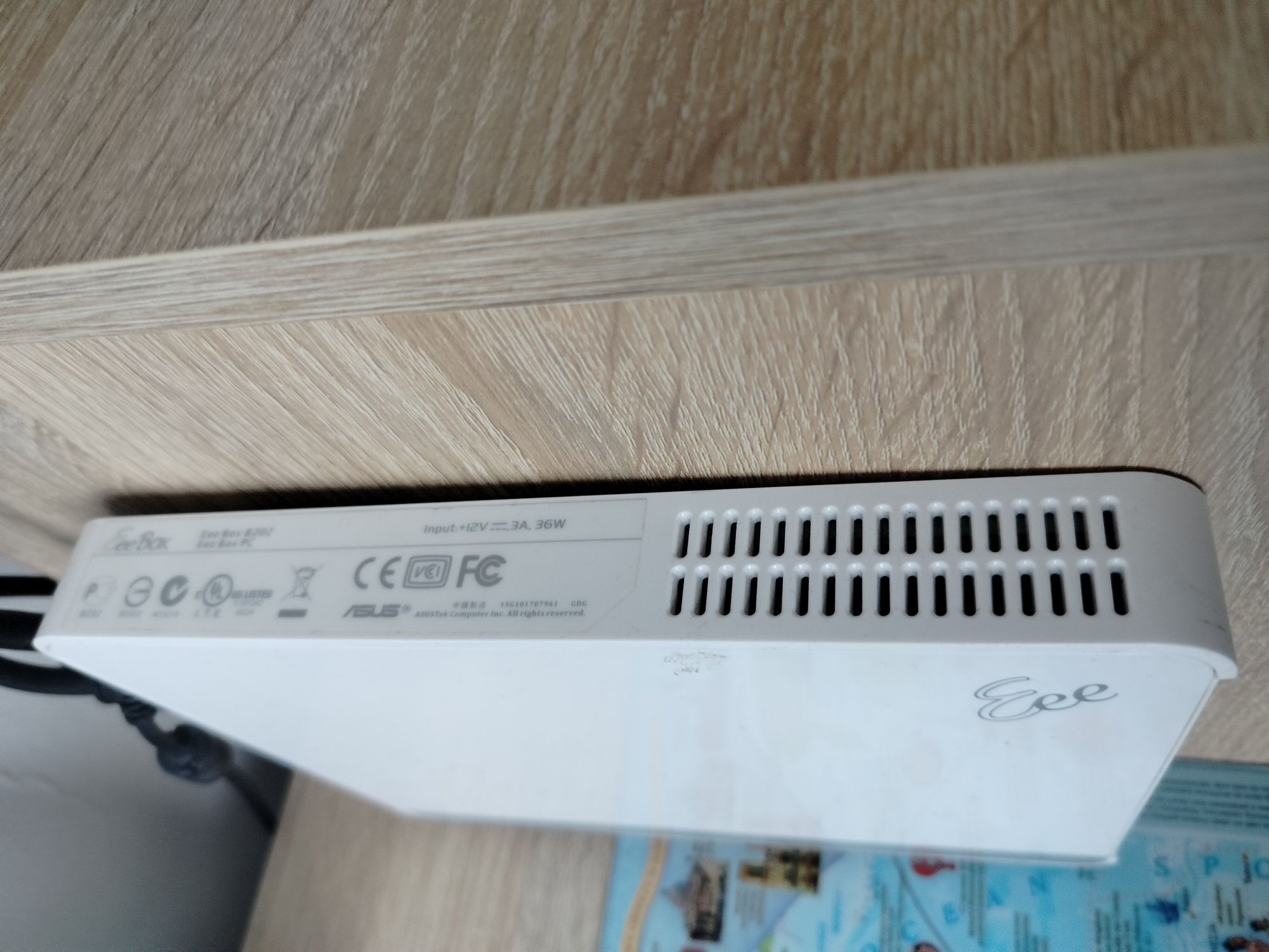 Asus Eee box B202
