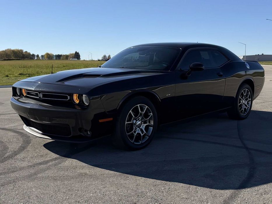 Dodge Challenger      2017