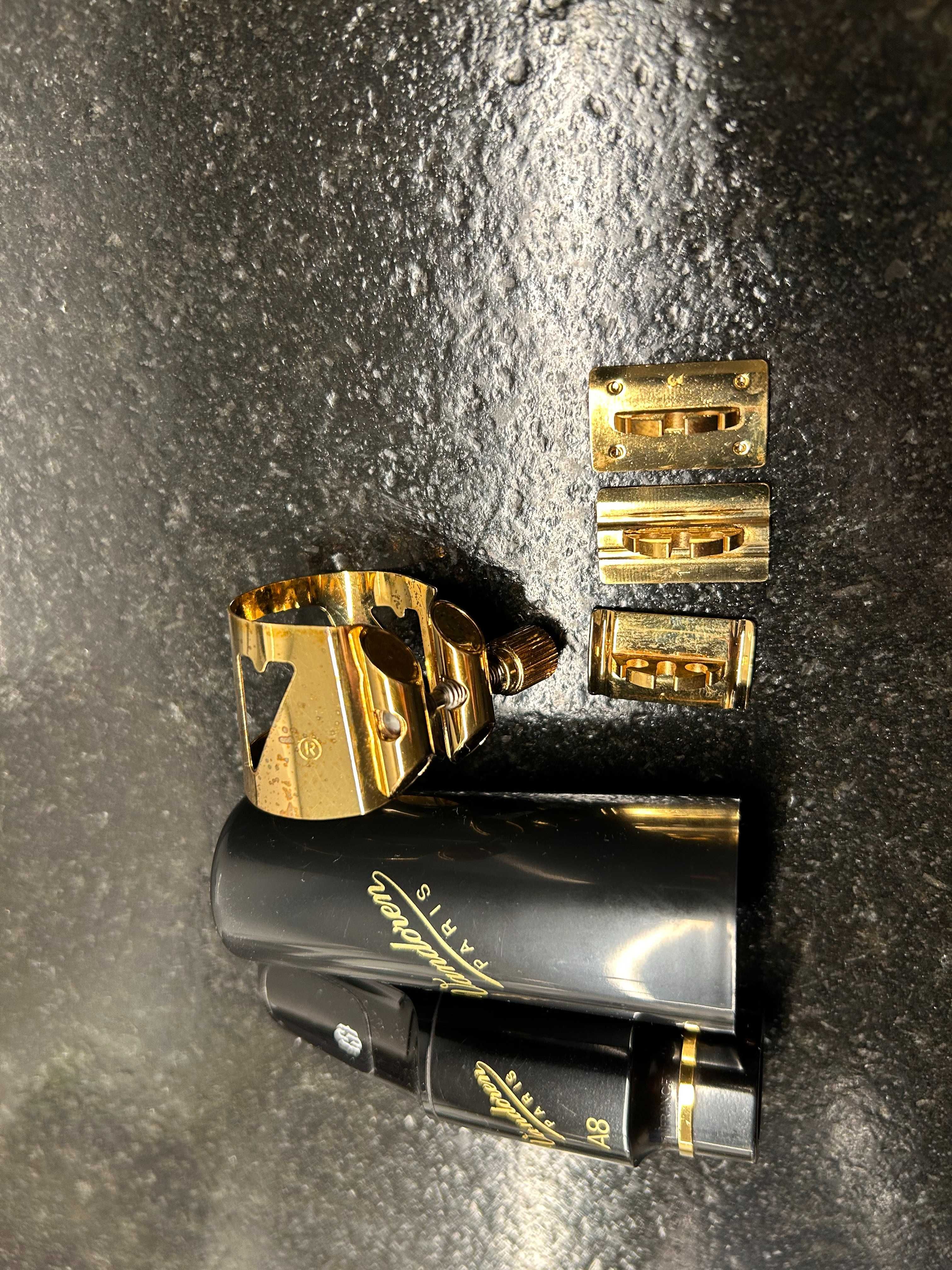 Ustnik Vandoren V16 A8 saksofon + ligatury