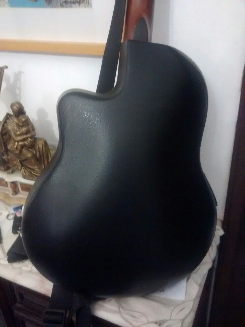 Guitarra XP,electrificada ,cordas de aco.