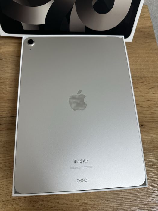 iPad Air (5-го покоління) 2022 року