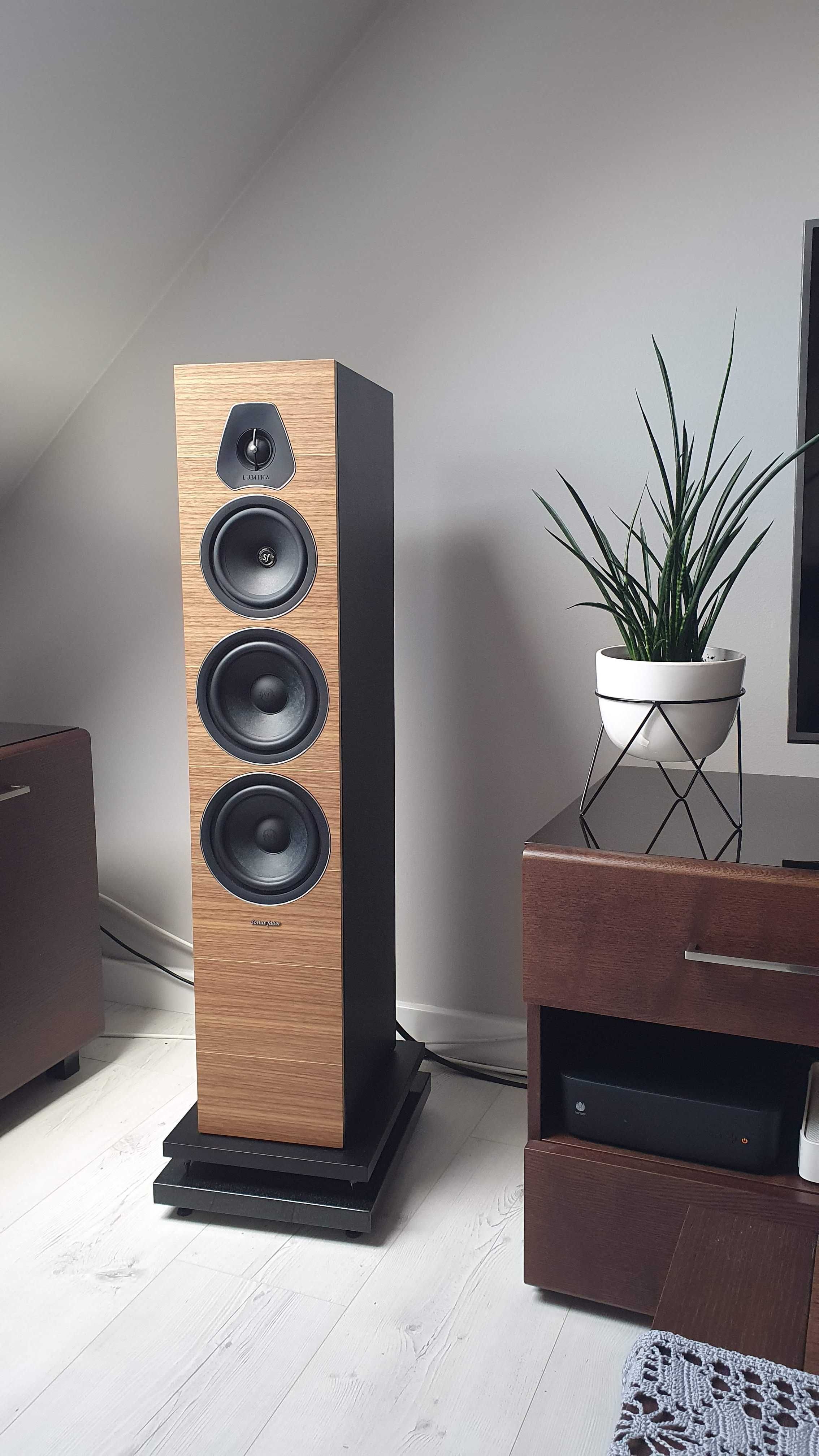 Sonus Faber Lumina V - WŁOSKIE ARCYDZIEŁO - Orzech włoski / Gratis